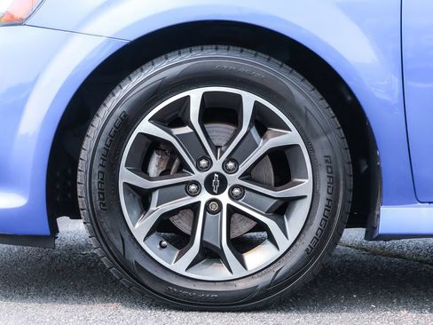 Used 2019 Chevrolet Sonic LT w/ Convenience Package FWD image 15
