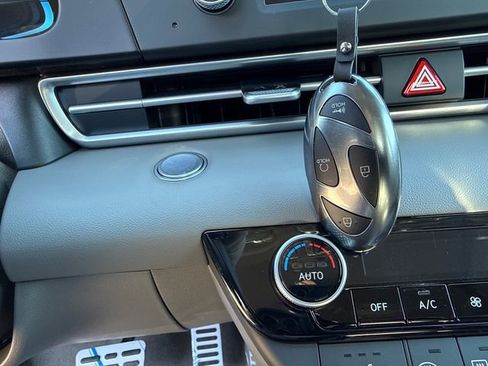 New 2026 Hyundai Elantra SEL Sport image 32