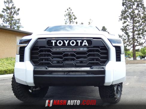 Used 2024 Toyota Tundra Limited w/ TRD Off-Road Package AWD/4WD image 21