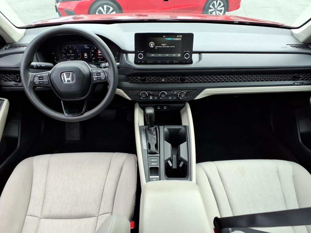 Used 2025 Honda Accord LX image 21