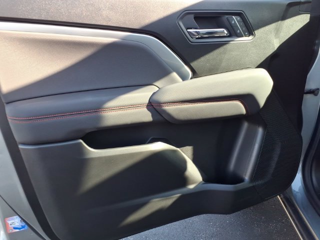 New 2026 Chevrolet Colorado Z71 w/ Technology Package AWD/4WD image 17