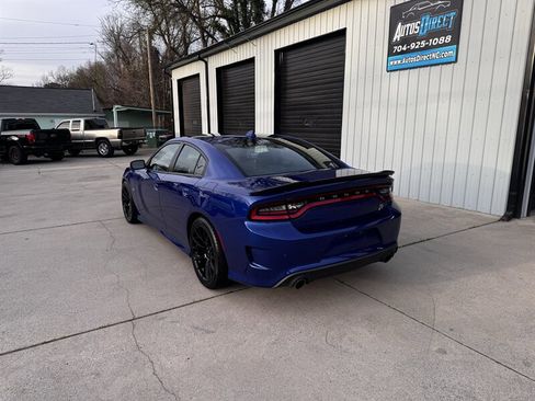 Used 2019 Dodge Charger Scat Pack w/ Dynamics Package image 15