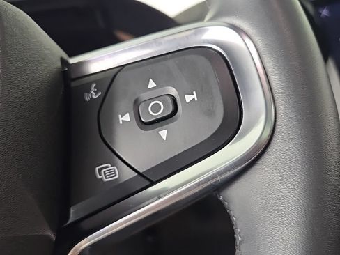 Certified 2023 Volvo XC40 Recharge Plus AWD/4WD image 30