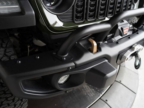 Used 2023 Jeep Wrangler Unlimited Rubicon 392 AWD/4WD image 94
