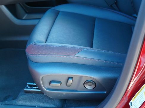 New 2026 Chevrolet Equinox RS image 17