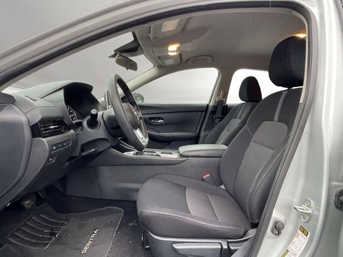 Used 2023 Nissan Sentra SV FWD image 15