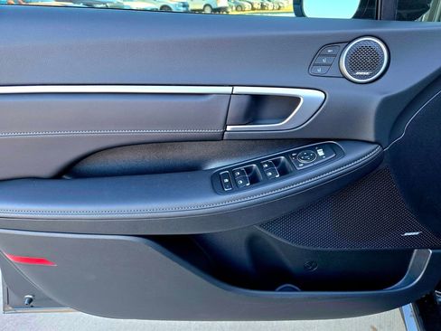 Certified 2025 Hyundai Sonata Limited image 31