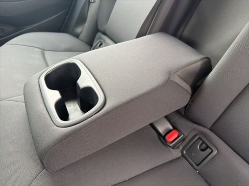 Used 2024 Toyota Corolla LE image 15