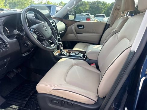 Used 2022 Nissan Armada SL RWD image 3