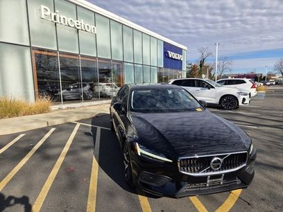 Certified 2020 Volvo S60 T5 Momentum w/ Protection Package Premier