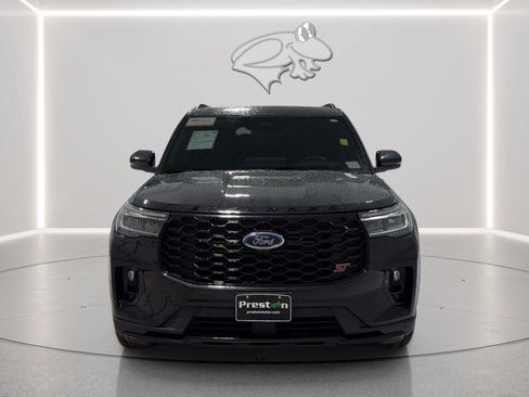 Used 2025 Ford Explorer ST AWD/4WD image 8