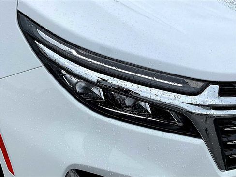 Used 2022 Chevrolet Equinox Premier image 31