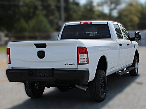 Used 2024 RAM 2500 Tradesman AWD/4WD image 5