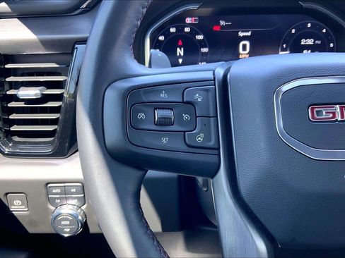 Used 2024 GMC Sierra 1500 AT4X image 19