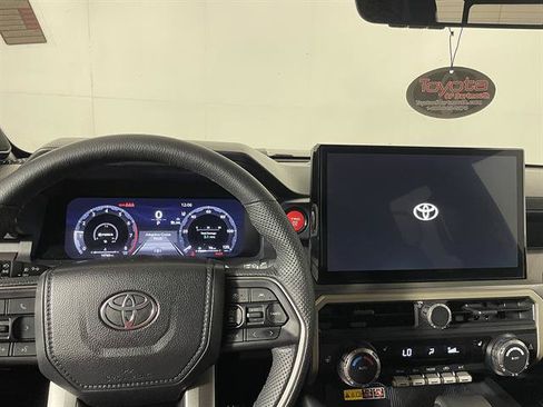 Certified 2024 Toyota Tacoma TRD Sport w/ TRD Sport Upgrade Package AWD/4WD image 15