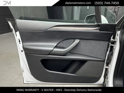 Used 2022 Tesla Model X AWD/4WD image 23