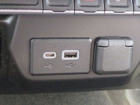 Used 2021 Chevrolet Silverado 1500 Custom w/ Custom Max Trailering Package image 21