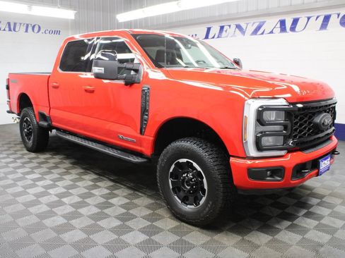 Used 2026 Ford F350 Lariat w/ Tremor Off-Road Package AWD/4WD image 3