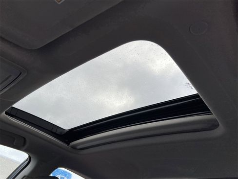 New 2025 Honda Accord SE image 5