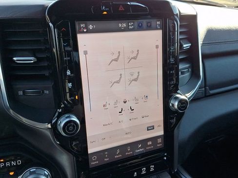 Used 2025 RAM 1500 Laramie image 17