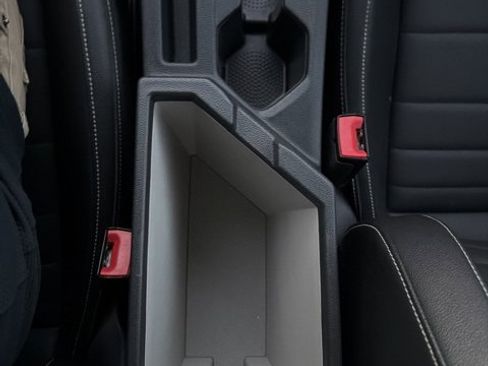 Used 2024 Volkswagen Jetta SE image 13