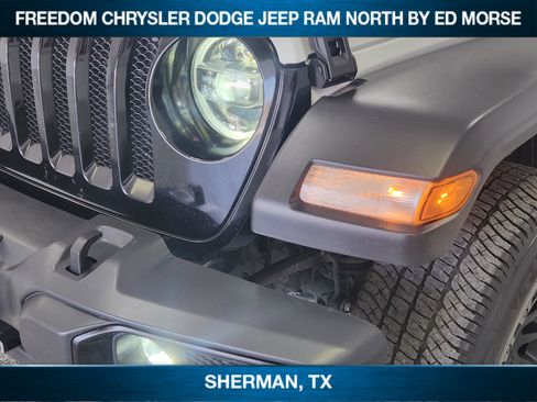 Used 2022 Jeep Wrangler Sport AWD/4WD image 5