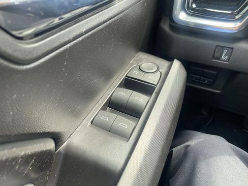 Used 2024 GMC Canyon Elevation w/ Convenience Package AWD/4WD image 20