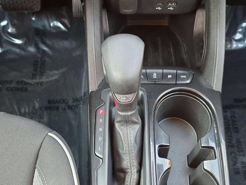 Used 2025 Chevrolet TrailBlazer LT AWD/4WD image 26