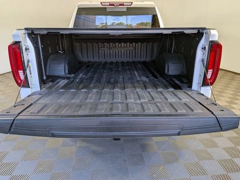 Used 2022 GMC Sierra 1500 Denali w/ Denali Reserve Package AWD/4WD image 15