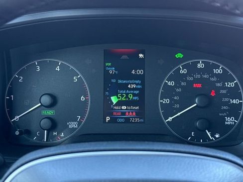 Used 2025 Toyota Corolla SE FWD image 28