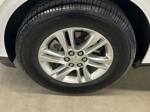 Used 2019 Buick Enclave Premium image 21