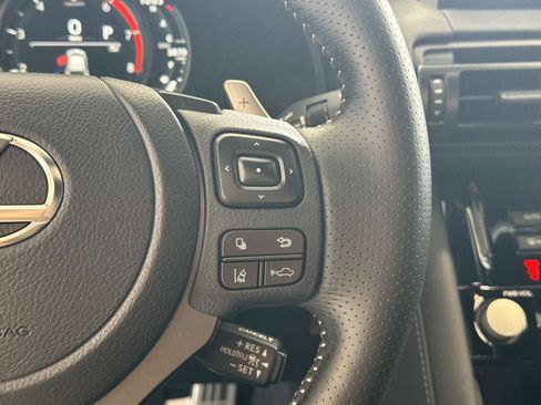 Used 2025 Lexus IS 500 RWD image 29