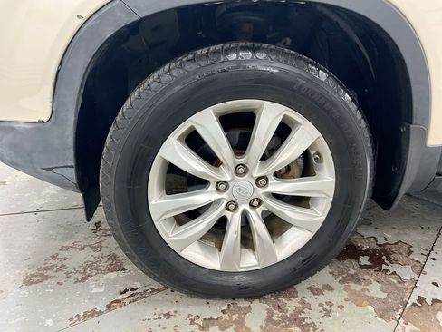 Used 2011 Kia Sorento LX w/ Convenience Pkg image 26