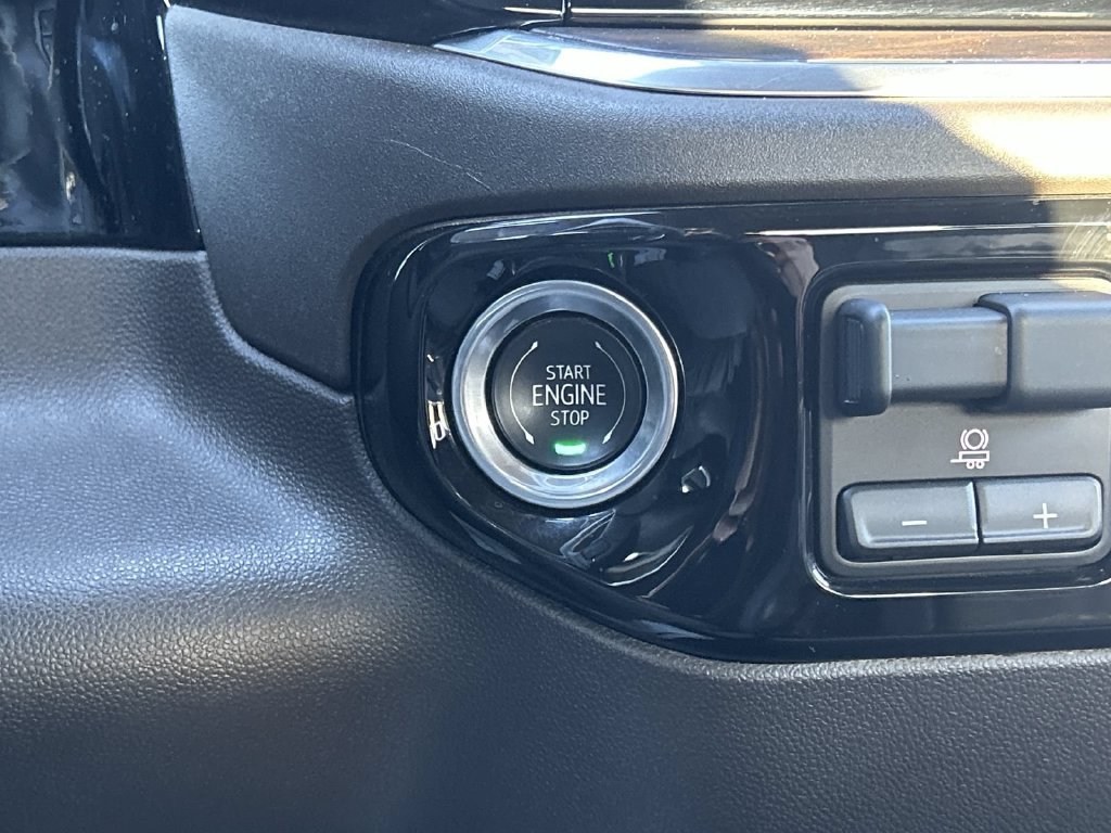 Certified 2026 GMC Sierra 1500 SLT RWD image 14