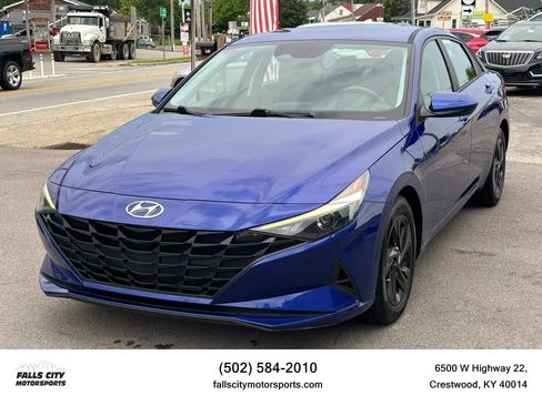 Used 2021 Hyundai Elantra SEL FWD image 1