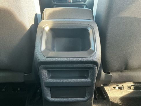 Used 2024 Volkswagen Taos S image 19