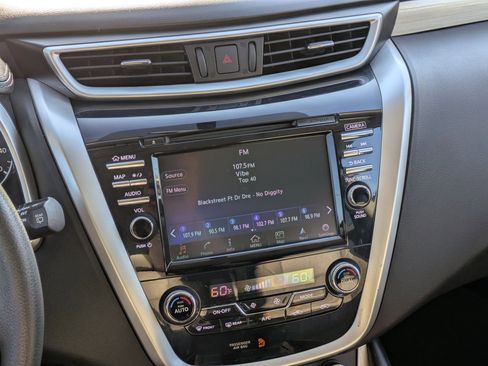Used 2017 Nissan Murano S w/ Navigation Package image 17