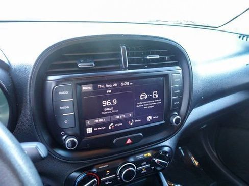 Used 2023 Kia Soul LX w/ Option Group 015 image 22