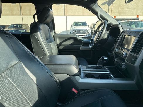 Used 2019 Ford F150 Lariat w/ Equipment Group 502A Luxury image 5