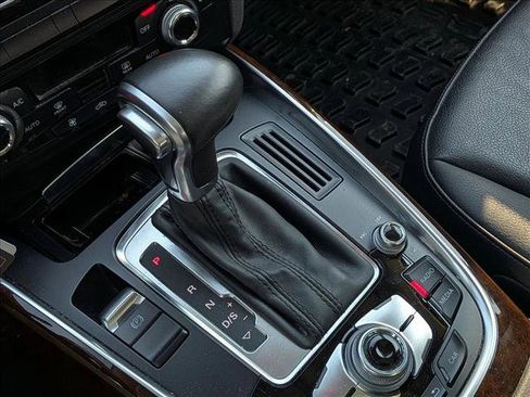 Used 2015 Audi Q5 2.0T Premium image 9