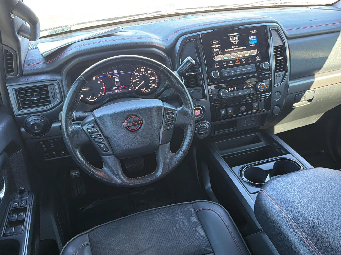 Used 2024 Nissan Titan PRO-4X w/ Off Road Protection Package AWD/4WD image 17