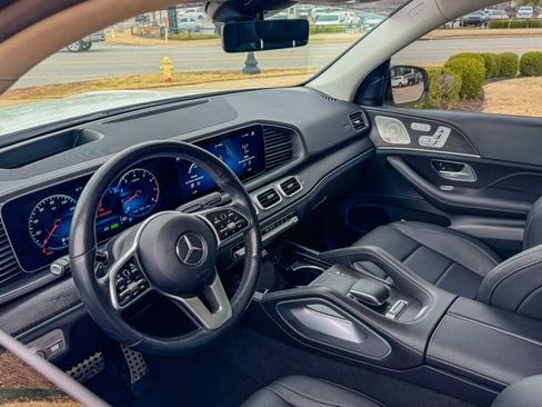Used 2023 Mercedes-Benz GLS 450 4MATIC w/ AMG Line Exterior image 13