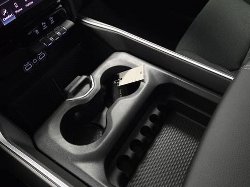 New 2026 RAM 1500 4x4 Crew Cab image 20