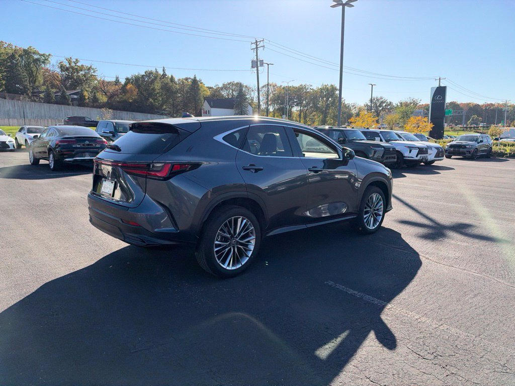 Used 2026 Lexus NX 350h AWD w/ Accessory Package (2T) image 32