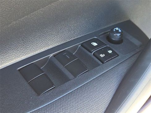 Used 2024 Toyota Corolla LE image 18