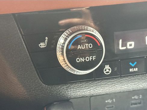 Used 2022 Mitsubishi Outlander SEL FWD image 21