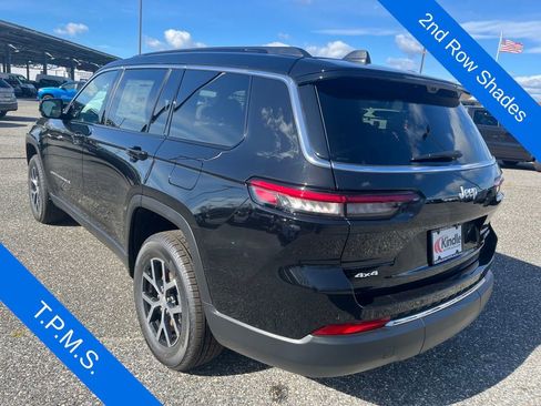 New 2025 Jeep Grand Cherokee L Limited w/ Luxury Tech Group II image 30