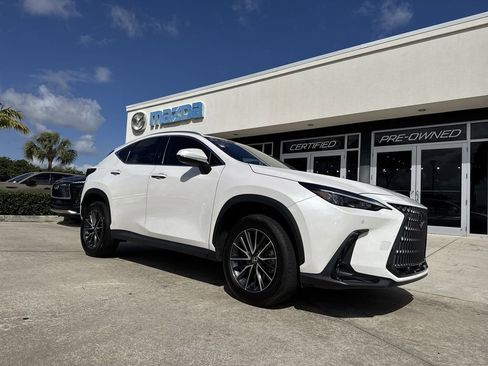Used 2024 Lexus NX 250 FWD image 23