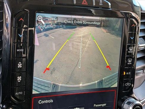 Used 2019 RAM 2500 Laramie AWD/4WD image 14