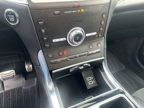 Certified 2020 Ford Edge ST w/ Equipment Group 401A image 17